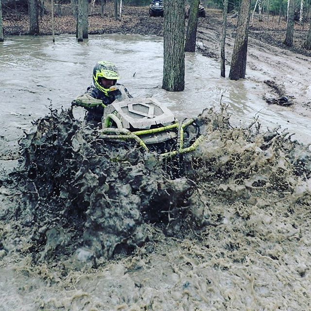 You just cannot beat pure #canam #power #xmr #water #wheelie #swampdonkeys #GLATV