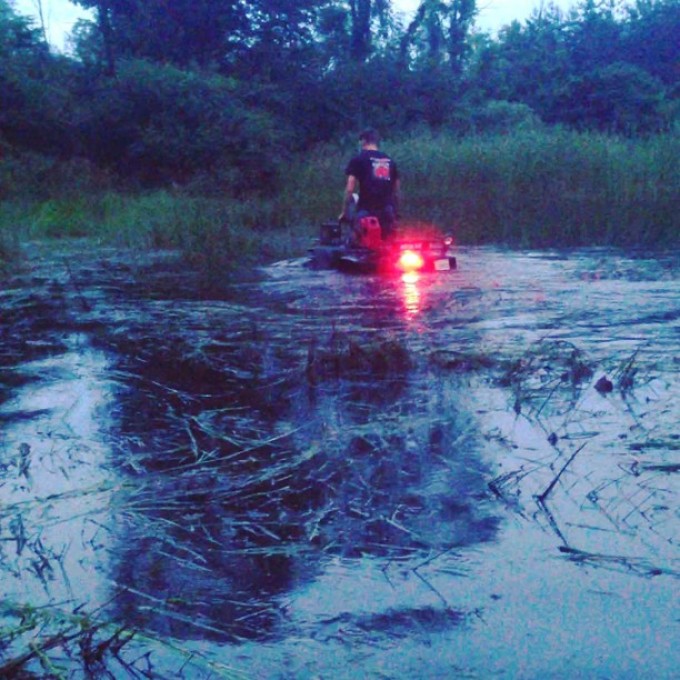 @tomdrich testing out his custom snorkel. #swampdonkeys