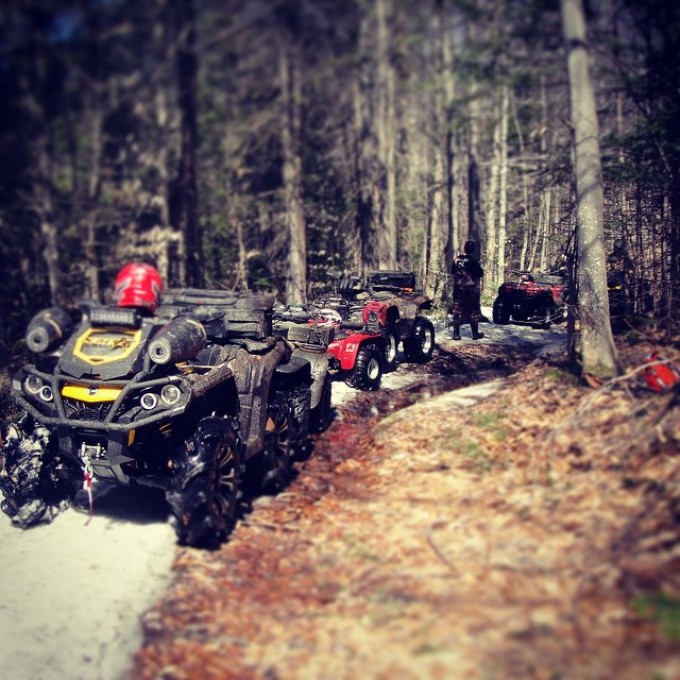 Trail side beer break 2015 #canam #outlander #xmr #800r #amrracing #tigertail #angeleyes #rigidindustries #gorillaaxle #SwampDonkeys Off Road Club: @webez9 @tomdrich @chriscross4653 @timmerlegrand @smithjaret