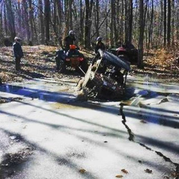 Ice was about 6″ thick. But still not strong enough to hold the machine. #rzr900 #superatv #trailtosport #hawksnest #swampdonkeys