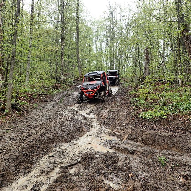 Muddy trails this past weekend. Got a great ride in with the #swampdonkeys #maverickxmr